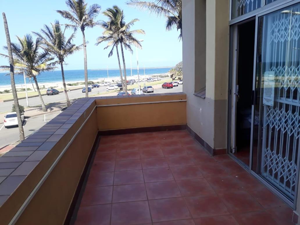 Marlborough Durban Beachfront South Beach Holiday Apartments Marine Parade Exterior photo