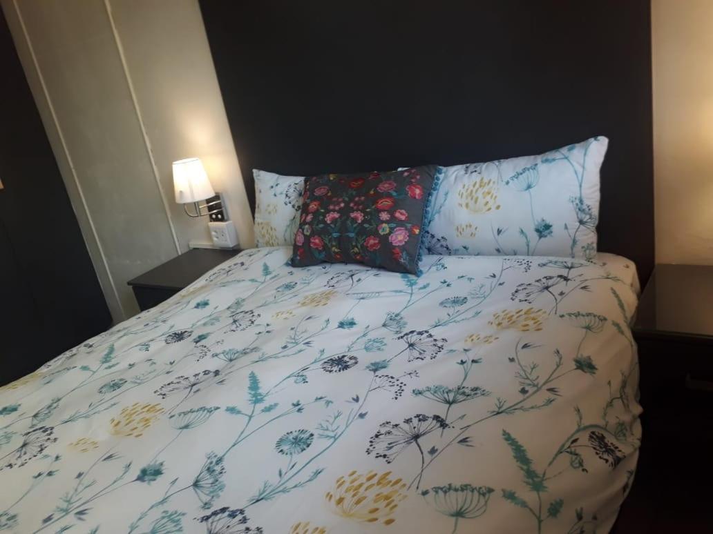 Marlborough Durban Beachfront South Beach Holiday Apartments Marine Parade Room photo