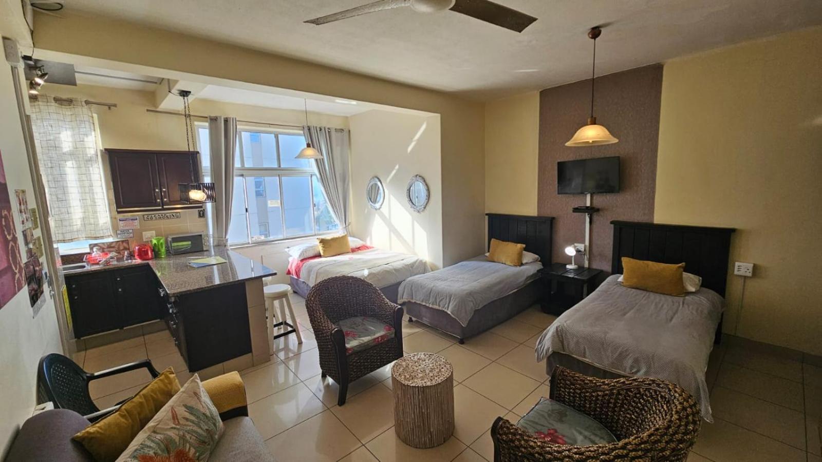 Marlborough Durban Beachfront South Beach Holiday Apartments Marine Parade Exterior photo